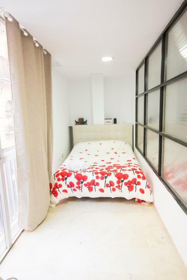 Apartamento piso plaza del duque Sevilla Exterior foto