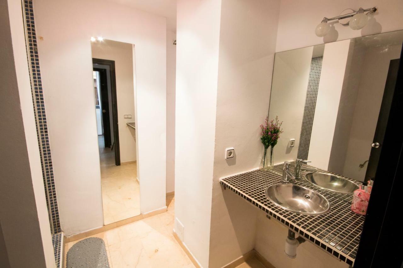 Apartamento piso plaza del duque Sevilla Exterior foto